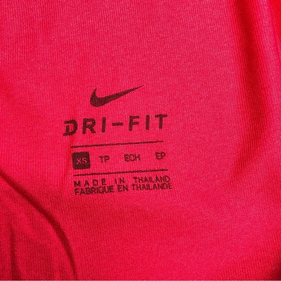 ⭐️NEW⭐️Nike Women’s Dri-Fit Tank Top - Picture 6 of 7